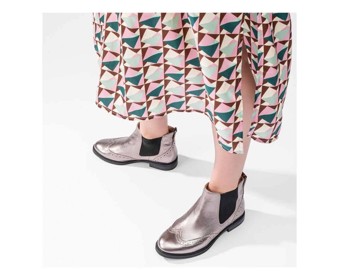 Women Boots | Hush Puppies Bailey Chelsea Boot Black Leather