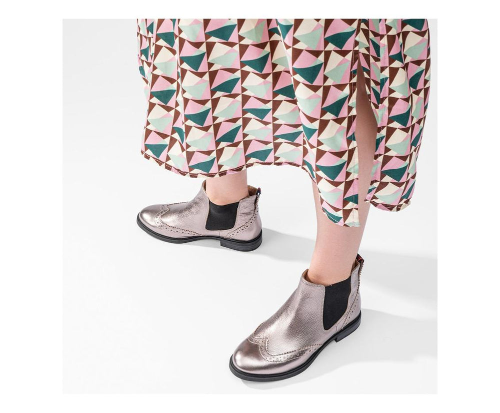 Women Boots | Hush Puppies Bailey Chelsea Boot Dachshund Leather